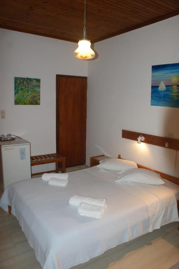 Hotel Eleftheria Páros Zewnętrze zdjęcie