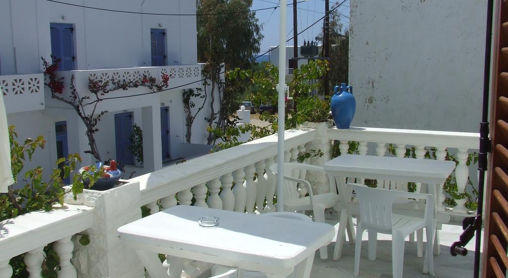 Hotel Eleftheria Páros Zewnętrze zdjęcie