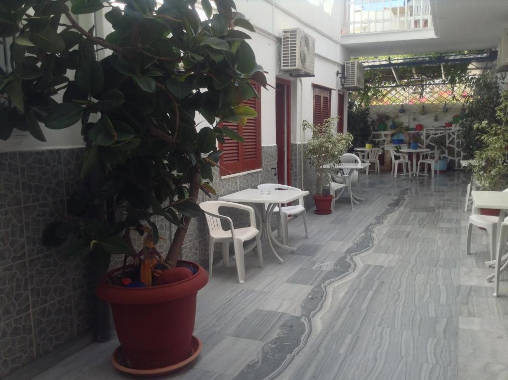 Hotel Eleftheria Páros Zewnętrze zdjęcie
